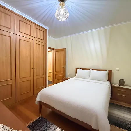 Vista Ventura Tatil Evi Ponta Delgada (Madeira)